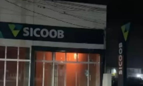 BC informa que teto para rotativo vale a partir desta quarta-feira