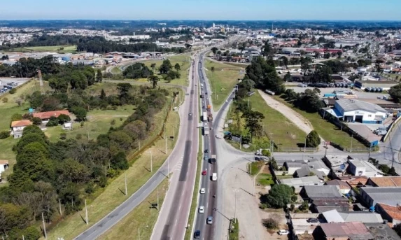 ALÍQUOTA DE 1,9%: IPVA 2026 NO PARANÁ TERÁ REDUÇÃO DE QUASE 50% NO VALOR E DESCONTO PARA PAGAMENTO À VISTA