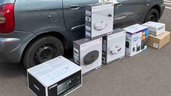 APREENSÃO NA PR-585: HOMEM É DETIDO COM ELETRÔNICOS CONTRABANDEADOS EM TOLEDO