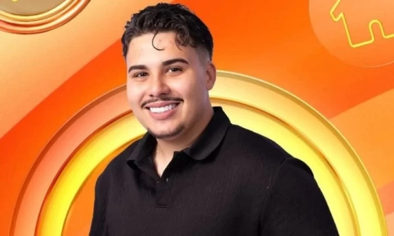 BBB 26: Curitibano que vende flores nas ruas é o representante do Paraná no reality