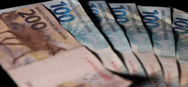 BENEFÍCIO: Beneficiários com NIS final 0 recebem hoje Auxílio Brasil.