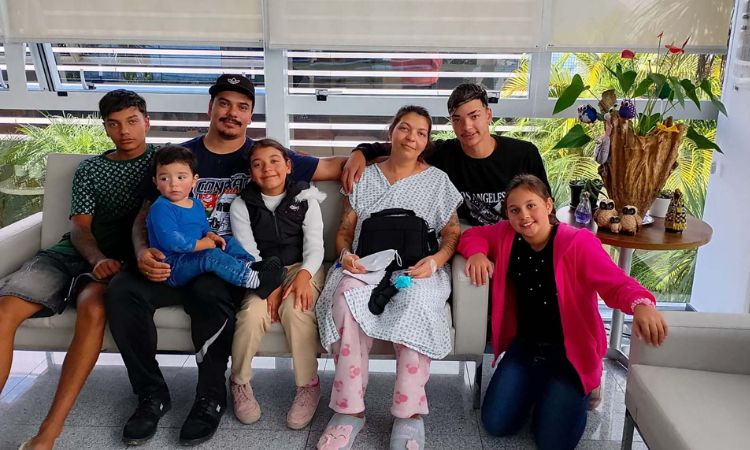 Com Apoio do Estado, Primeira Paciente do Paraná Recebe Coração Artificial pelo SUS