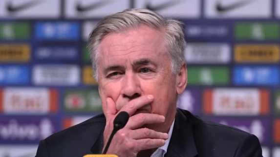 COM VITOR ROQUE E FABINHO, ANCELOTTI CONVOCA A SELEÇÃO BRASILEIRA PARA OS ÚLTIMOS AMISTOSOS DE 2025