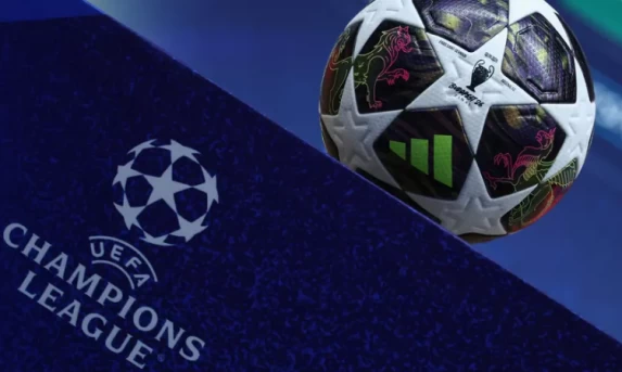 Decisão da Champions League entre PSG e Arsenal terá horário inédito neste sábado