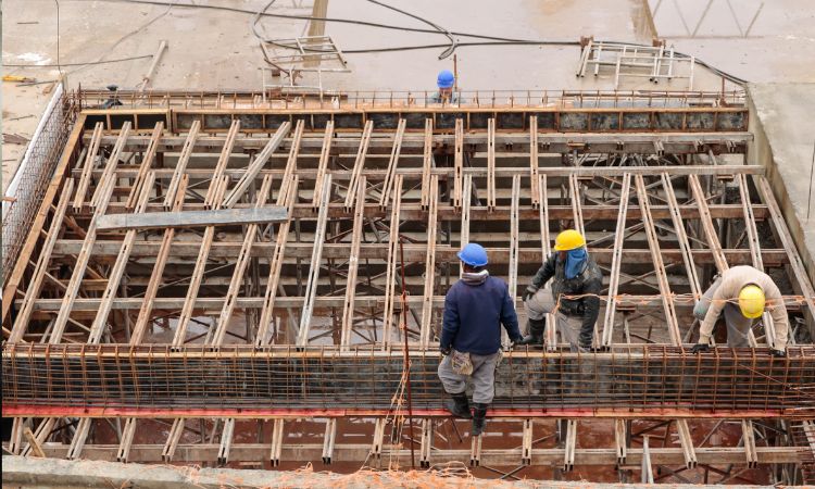 Do estágio ao superior: Paraná abre a semana com 20.240 vagas de emprego nas Agências do Trabalhador