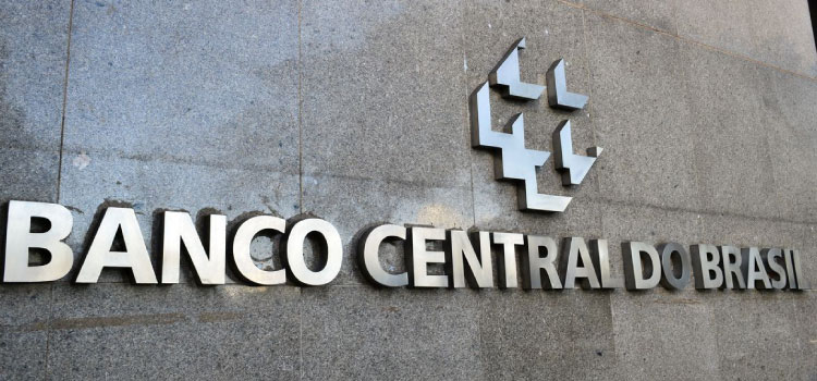 ECONOMIA: Copom mantém juros básicos da economia em 13,75% ao ano.