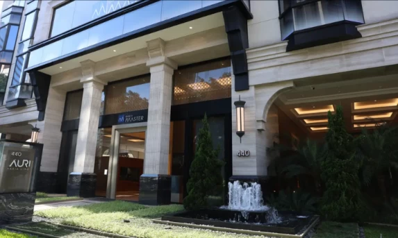 Economia: Fundo Garantidor Inicia Pagamento de Ressarcimento a Clientes do Banco Master