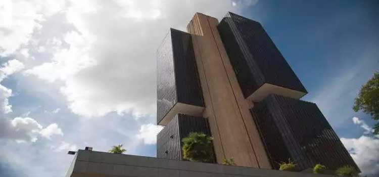 ECONOMIA: Mercado reduz de 5,71% para 5,62% estimativa de inflação em 2022.