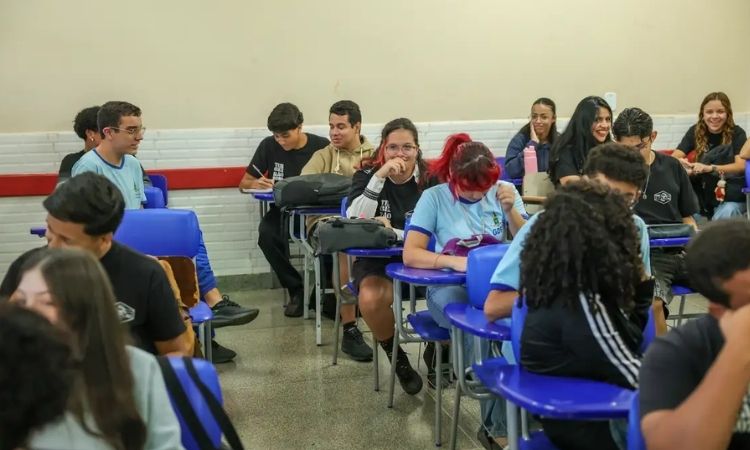 Enem 2026 entra na reta final e candidatos intensificam preparação para as provas