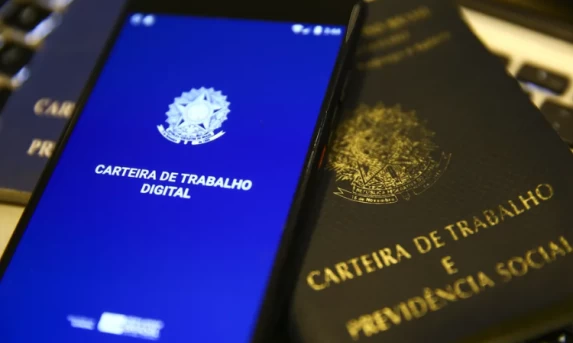 BC informa que teto para rotativo vale a partir desta quarta-feira