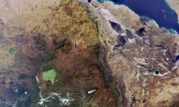 ESTUDO CIENTÍFICO INDICA QUE NOVO OCEANO DEVE SURGIR NA ÁFRICA EM MILHÕES DE ANOS