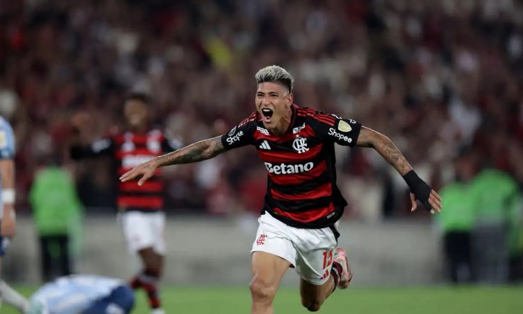 FLAMENGO VENCE O RACING COM GOL DE CARRASCAL E LEVA VANTAGEM PARA A ARGENTINA NA SEMI DA LIBERTADORES
