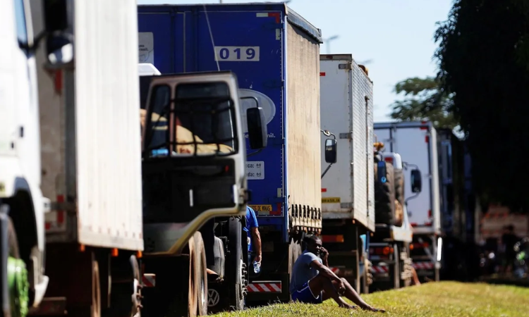 Governo Federal endurece fiscalização do piso do frete e prevê multas de até R$ 10 milhões