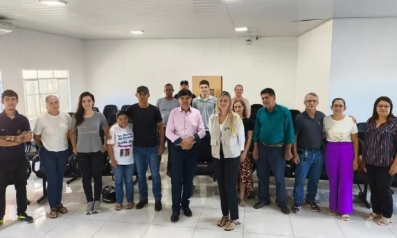 GUARANIAÇU: Agricultores participam do Curso de Qualidade de Vida Rural em Guaraniaçu