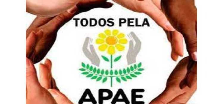 GUARANIAÇU: Apae realiza sua tradicional feira de mudas de árvores frutíferas e ornamentais.