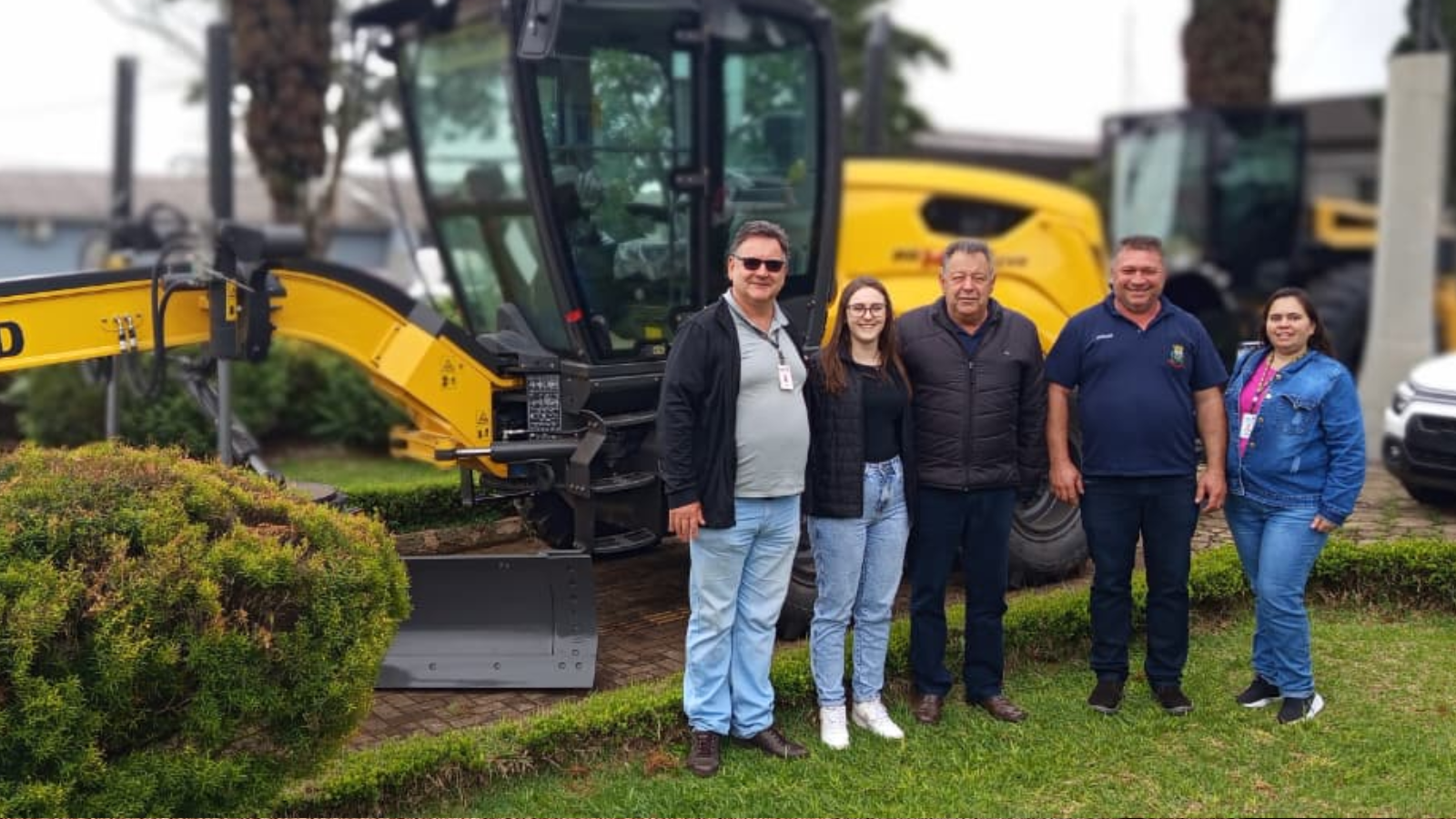 Guaraniaçu recebe nova Motoniveladora pelo programa Paraná Mais Cidades