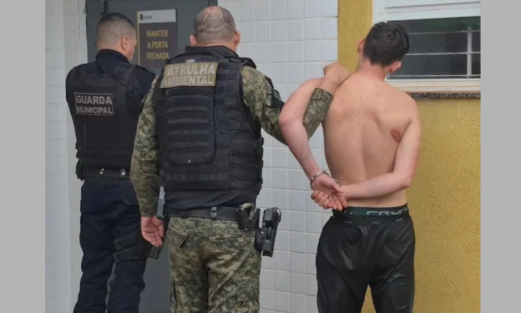 HOMEM ROMPE TORNOZELEIRA ELETRÔNICA E TENTA FUGIR PELO TELHADO EM CASCAVEL