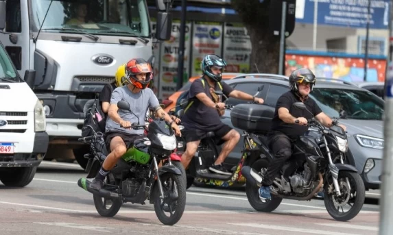 Isenção de IPVA faz vendas de motos mais que dobrarem no Paraná; mercado segue aquecido em 2026