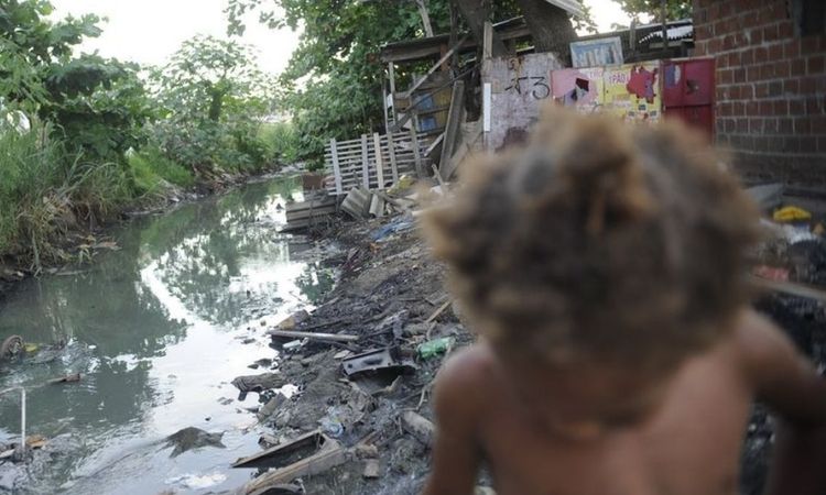 Mais de 30 milhões de crianças e adolescentes estão expostos a riscos climáticos no Brasil