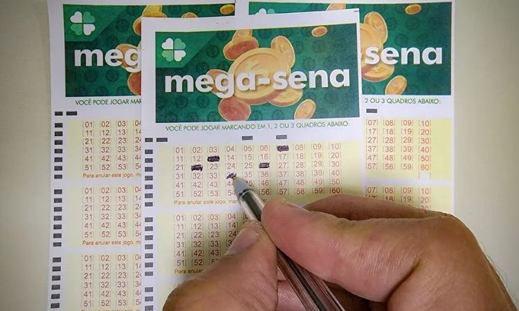 Mega-Sena acumula e prêmio vai a R$ 65 milhões; confira os números do concurso 3.008