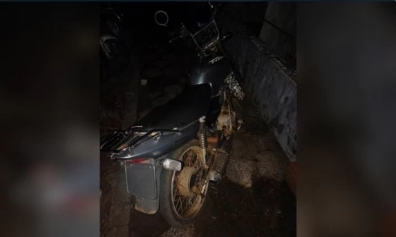 Motocicleta com escapamento adulterado é apreendida durante abordagem em Quedas do Iguaçu