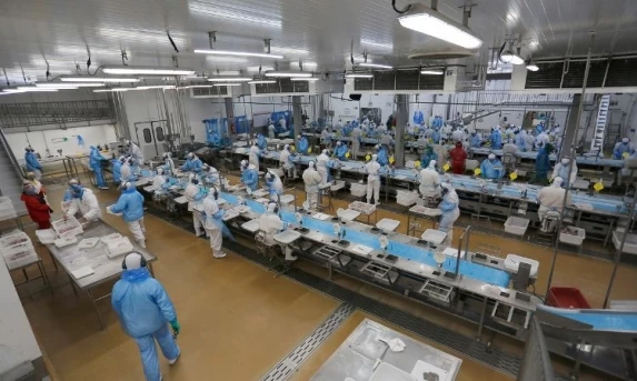 PARANÁ ABRE A SEMANA COM 25,8 MIL VAGAS DE EMPREGO; CASCAVEL E REGIÃO OESTE SÃO DESTAQUES