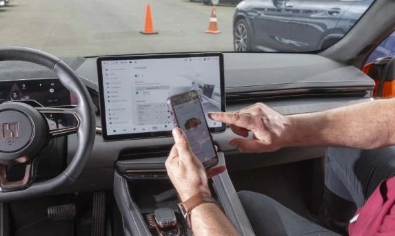 Paraná sai na frente com o Passaporte Veicular Digital; Cascavel está entre as cidades com mais veículos cadastrados