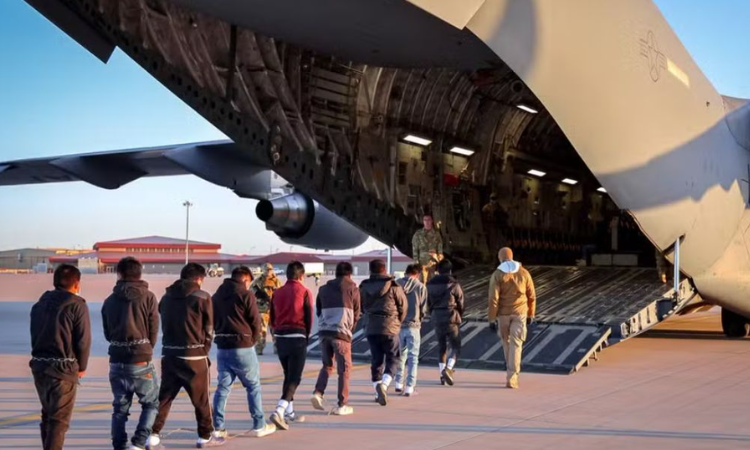 Pesquisa Aponta: Maioria dos Latinos nos EUA Sente Piora em Sua Situação Sob o Governo Trump