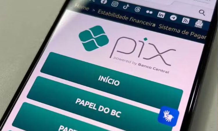 PIX apresenta instabilidade e sistema fica fora do ar nesta segunda-feira