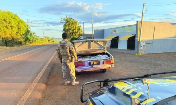 POLÍCIA RODOVIÁRIA FEDERAL INTERCEPTA CARGA DE AGROTÓXICOS EM RIO DO SALTO 