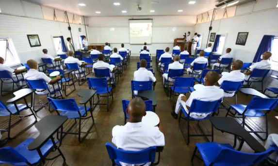 BC informa que teto para rotativo vale a partir desta quarta-feira