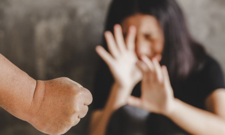 PROPOSTA NO SENADO QUER TORNAR INELEGÍVEIS CONDENADOS POR VIOLÊNCIA DOMÉSTICA