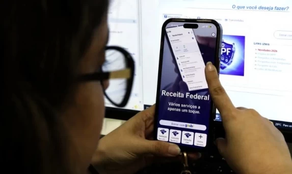 Receita Federal paga nesta sexta o terceiro lote da restituição do Imposto de Renda 2026