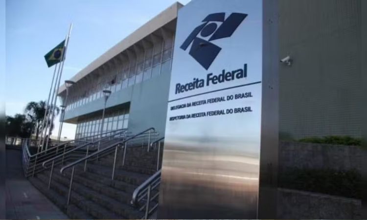 Receita Federal prepara plataforma 150 vezes maior que o PIX para reforma tributária