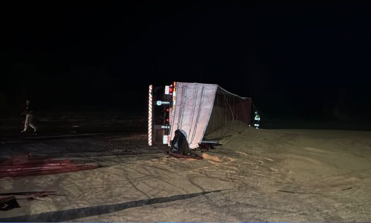 Saída de pista mobiliza equipes na BR-277 em Matelândia