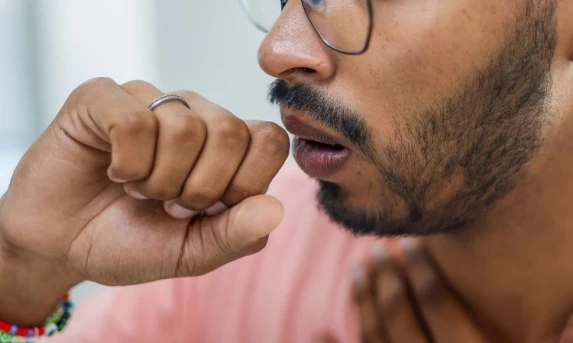 SAÚDE ALERTA POPULAÇÃO SOBRE CIRCULAÇÃO DE VÍRUS RESPIRATÓRIOS E REFORÇA IMPORTÂNCIA DA VACINAÇÃO NO PARANÁ