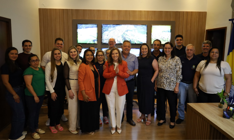 Secretária Estadual Leandre Dal Ponte visita Guaraniaçu e reforça parceria com o município