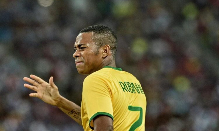 STJ mantém Robinho preso no Brasil após condenação por estupro na Itália