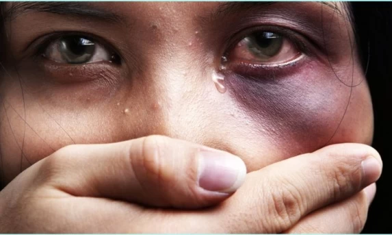 TRÊS BARRAS DO PARANÁ: Jovem é resgatada de cárcere privado e agressões em Três Barras do Paraná