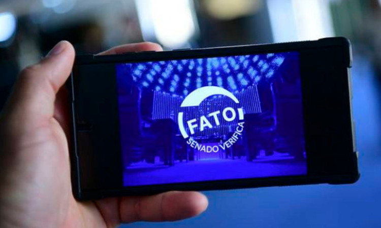 TSE assina acordo com Big Techs e empresas de IA para combater Fake News nas próximas eleições