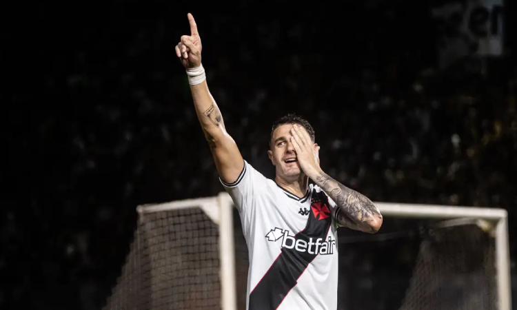 Vasco supera Fortaleza nos pênaltis para avançar na Copa do Brasil.