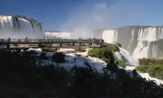 Vitória Jurídica: Justiça Confirma Mais Uma Vez Que Área das Cataratas do Iguaçu Pertence ao Paraná