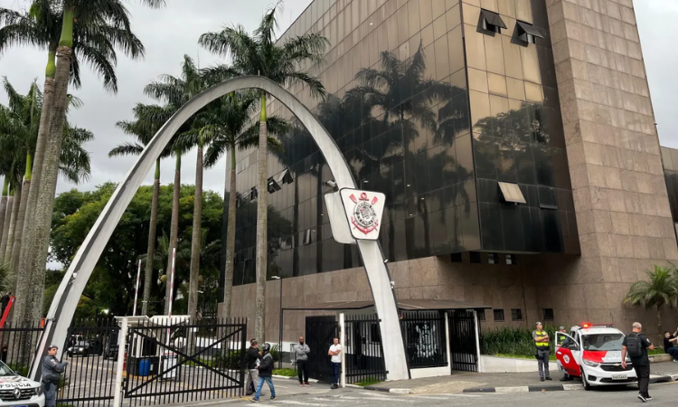 Esportes: Corinthians firma acordo histórico com a União para quitar dívida de R$ 1,2 bilhão